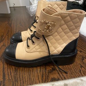 Basically BRAND new Chanel quilted booties